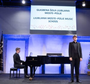 21/43 Christmas concert of the Ljubljana Moste-Polje Music School