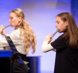 33/40 Flute students